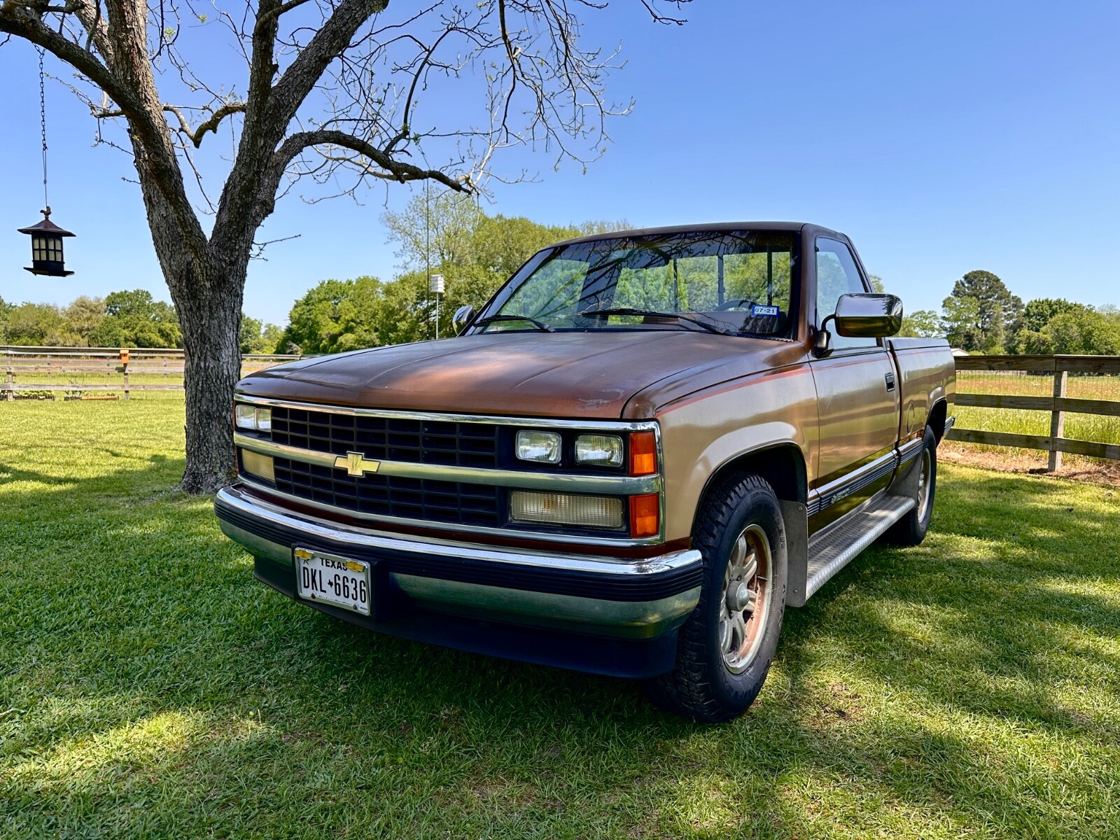 Chevrolet-CK-Pickup-1500-1989-Standard-Cab-Pickup-2