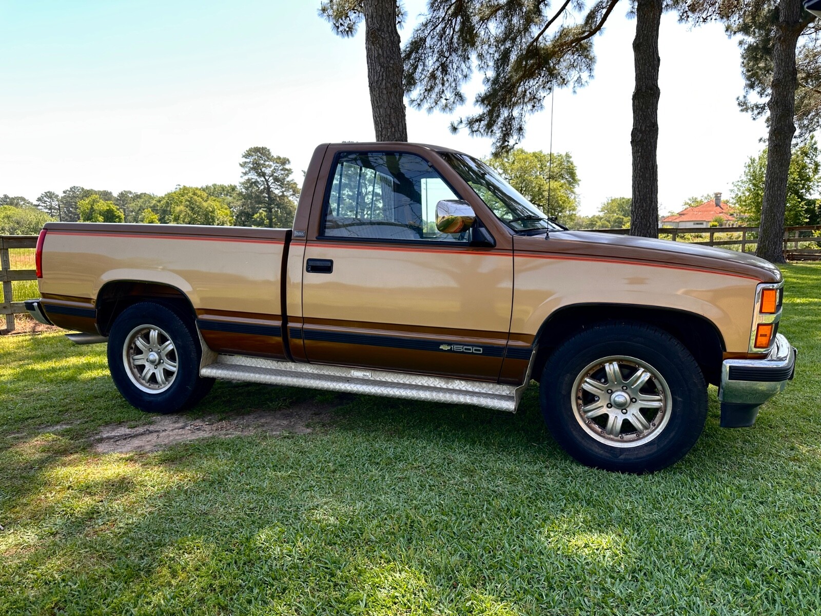 Chevrolet-CK-Pickup-1500-1989-Standard-Cab-Pickup-4
