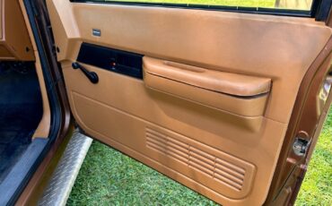 Chevrolet-CK-Pickup-1500-1989-Standard-Cab-Pickup-9