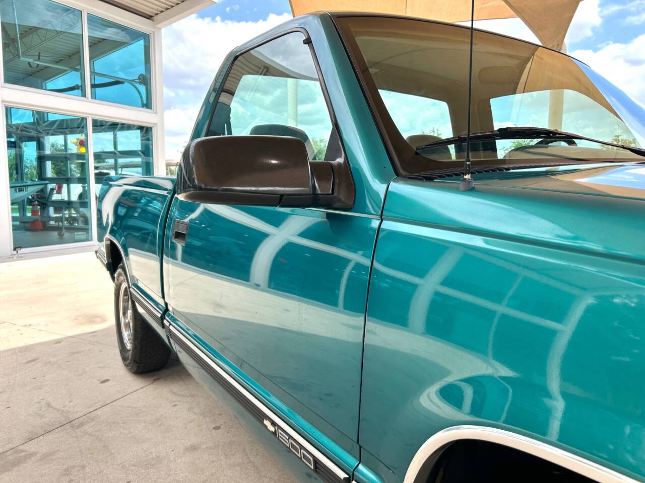 Chevrolet-CK-Pickup-1500-1995-Pickup-Truck-16