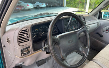 Chevrolet-CK-Pickup-1500-1995-Pickup-Truck-21