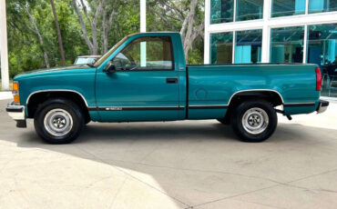 Chevrolet-CK-Pickup-1500-1995-Pickup-Truck-8