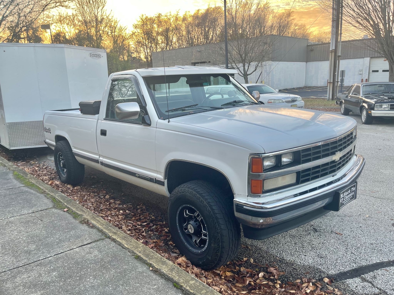 Chevrolet-CK-Pickup-2500-1989-4X4-2