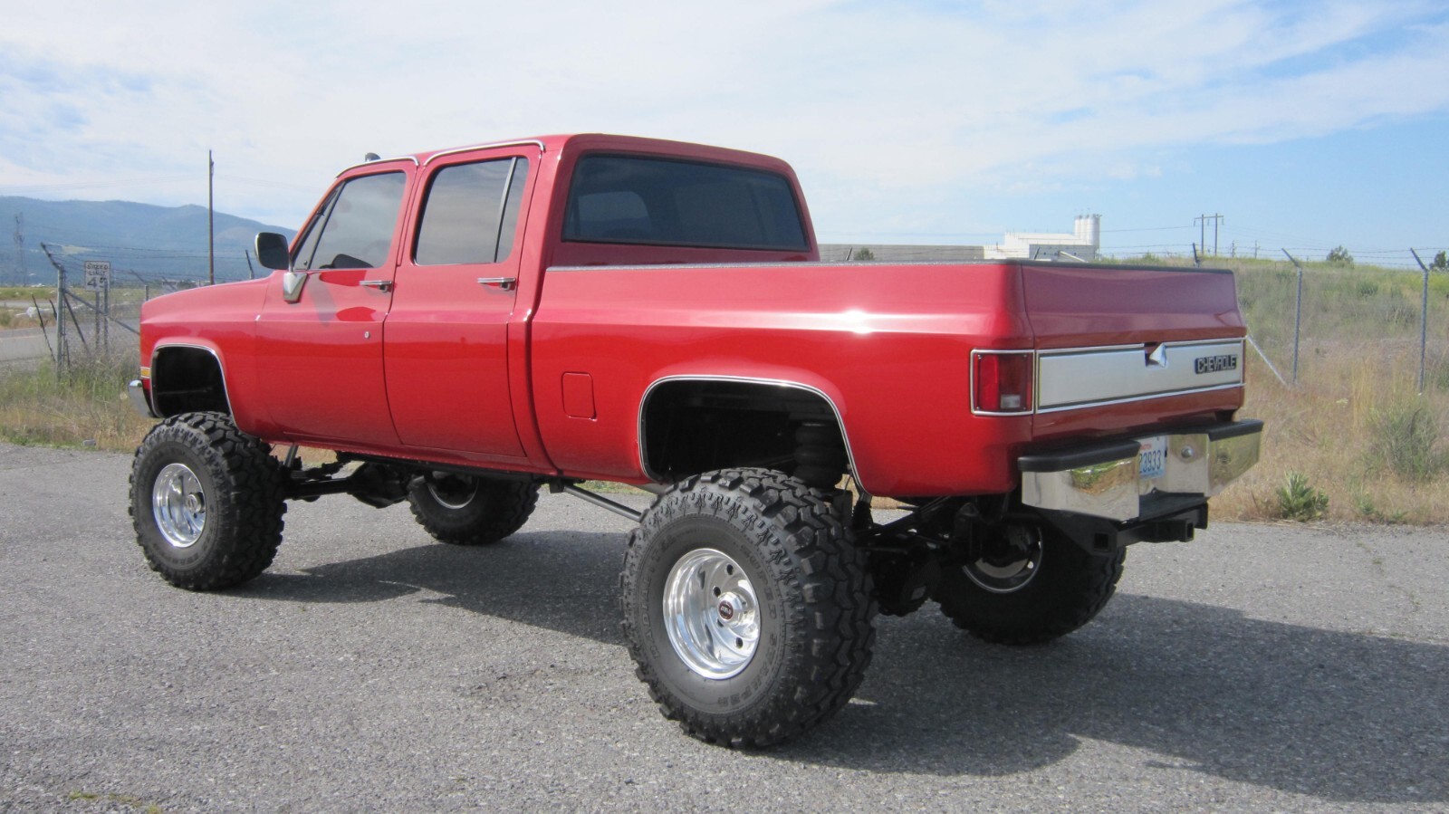 Chevrolet-CK-Pickup-3500-1984-Crew-Cab-Pickup-1