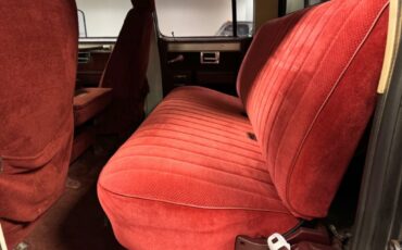 Chevrolet-CK-Pickup-3500-1984-Crew-Cab-Pickup-10