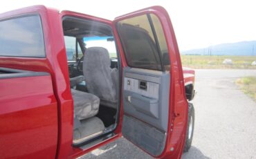 Chevrolet-CK-Pickup-3500-1984-Crew-Cab-Pickup-13