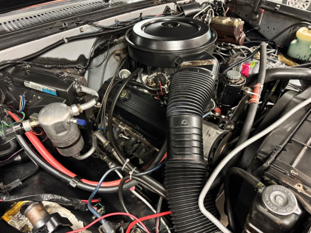 Chevrolet-CK-Pickup-3500-1984-Crew-Cab-Pickup-14