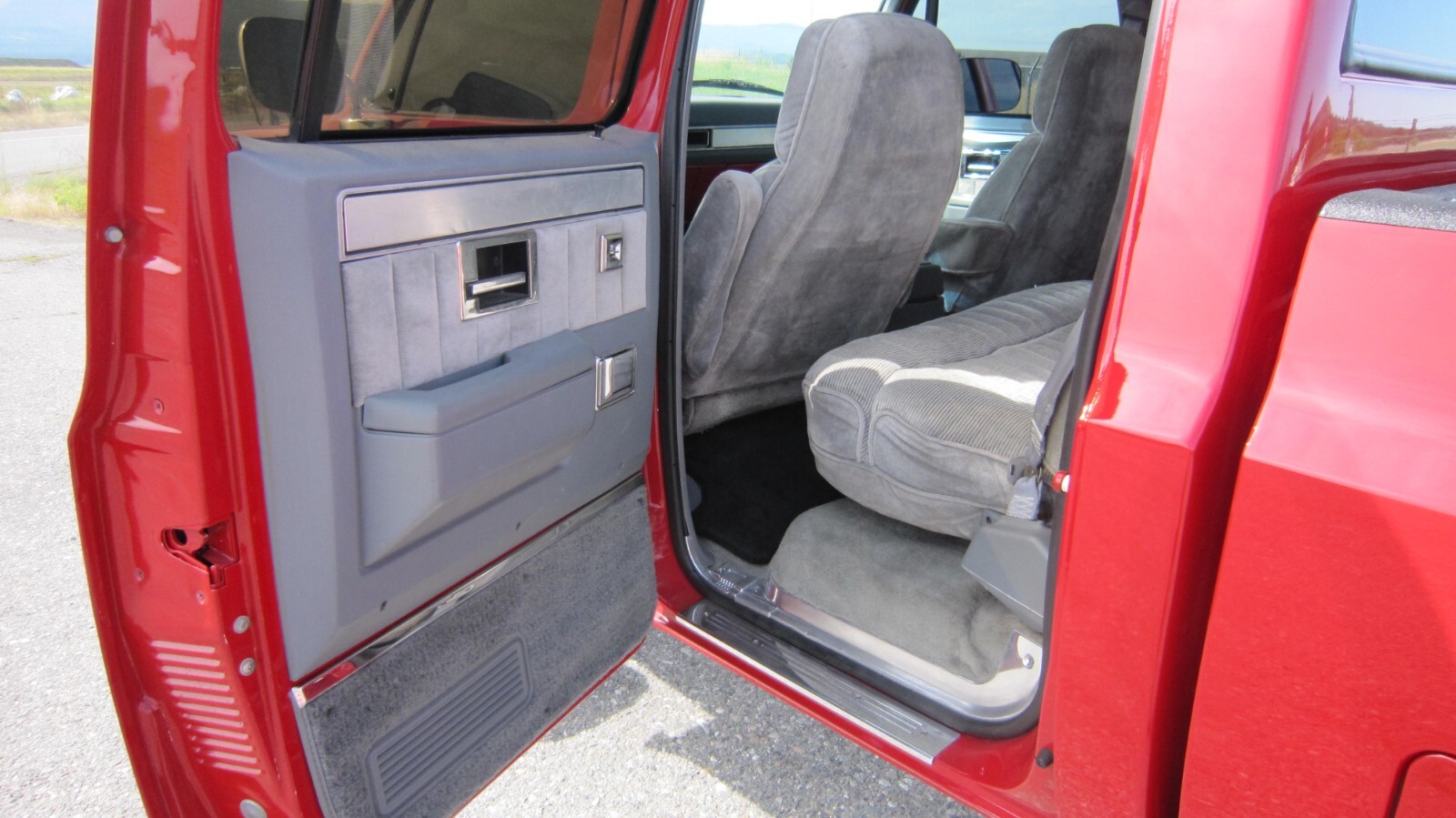 Chevrolet-CK-Pickup-3500-1984-Crew-Cab-Pickup-17