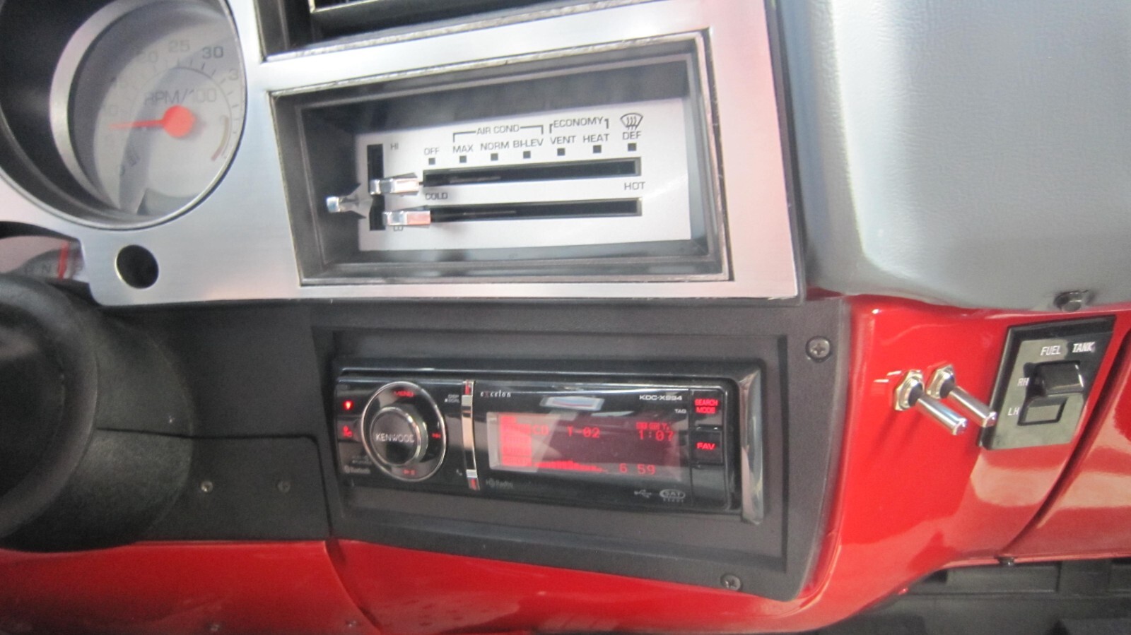 Chevrolet-CK-Pickup-3500-1984-Crew-Cab-Pickup-22