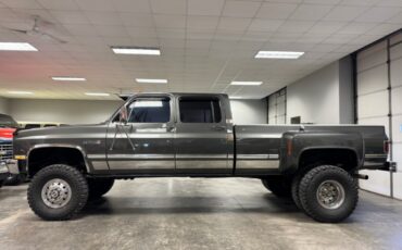 Chevrolet-CK-Pickup-3500-1984-Crew-Cab-Pickup