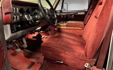 Chevrolet-CK-Pickup-3500-1984-Crew-Cab-Pickup-6