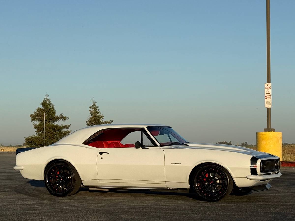 Chevrolet-Camaro-1967-11