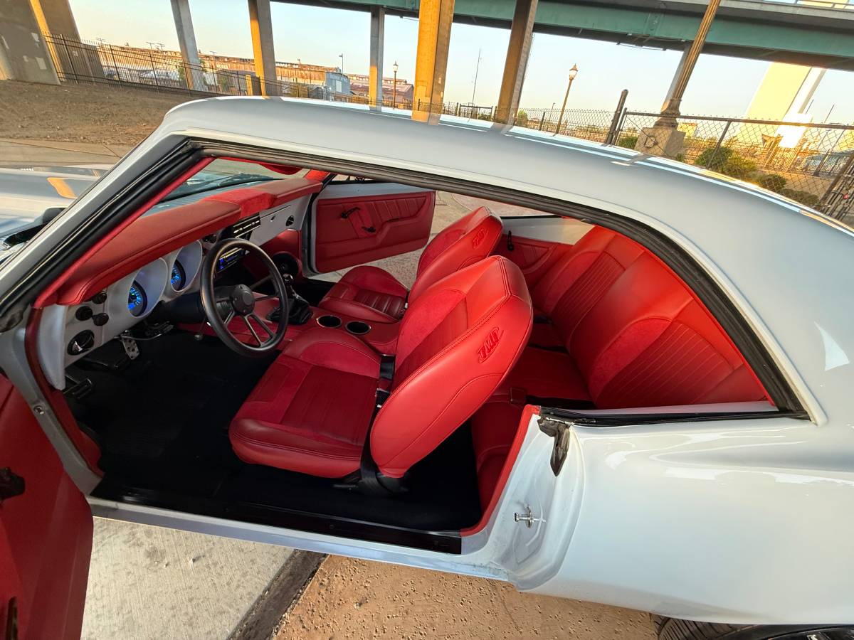 Chevrolet-Camaro-1967-12