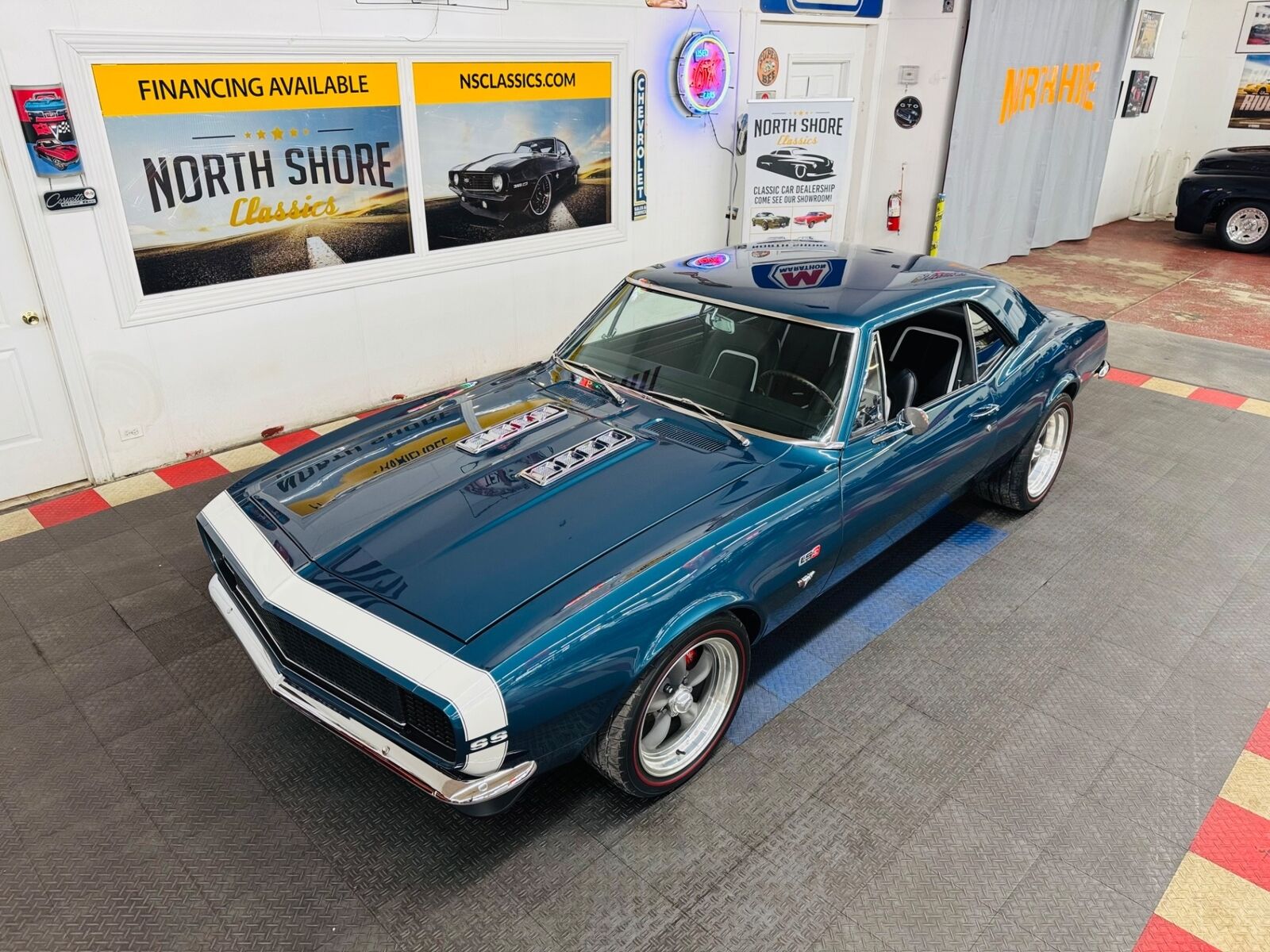 Chevrolet-Camaro-1967-2-Door-16