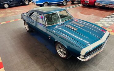 Chevrolet-Camaro-1967-2-Door-18