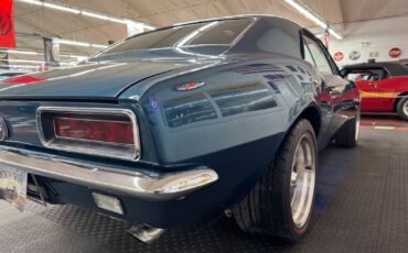 Chevrolet-Camaro-1967-2-Door-30