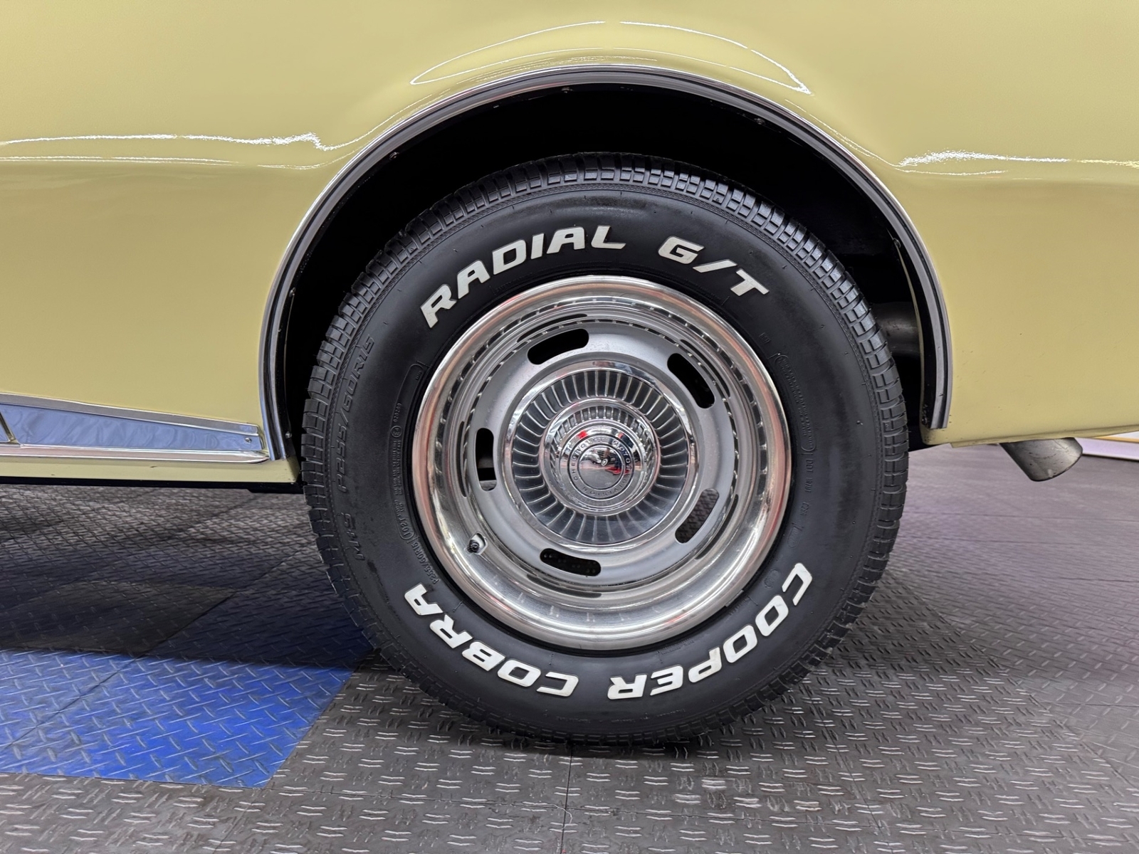 Chevrolet-Camaro-1967-25
