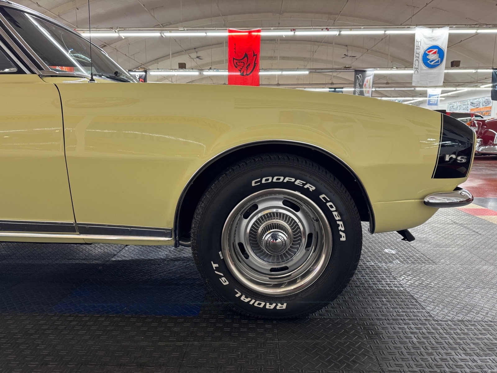 Chevrolet-Camaro-1967-28