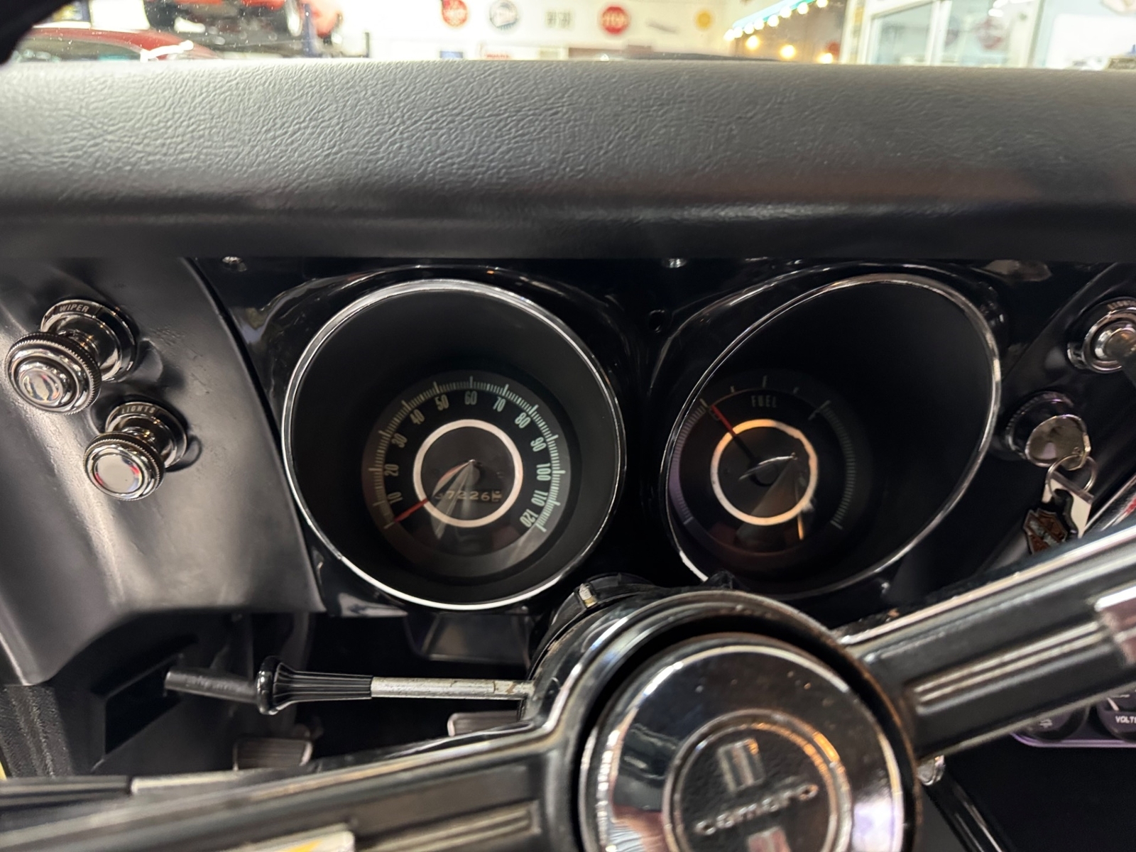 Chevrolet-Camaro-1967-33