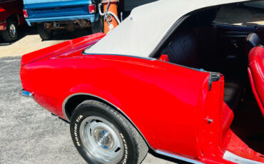 Chevrolet-Camaro-1967-American-Muscle-Car-33