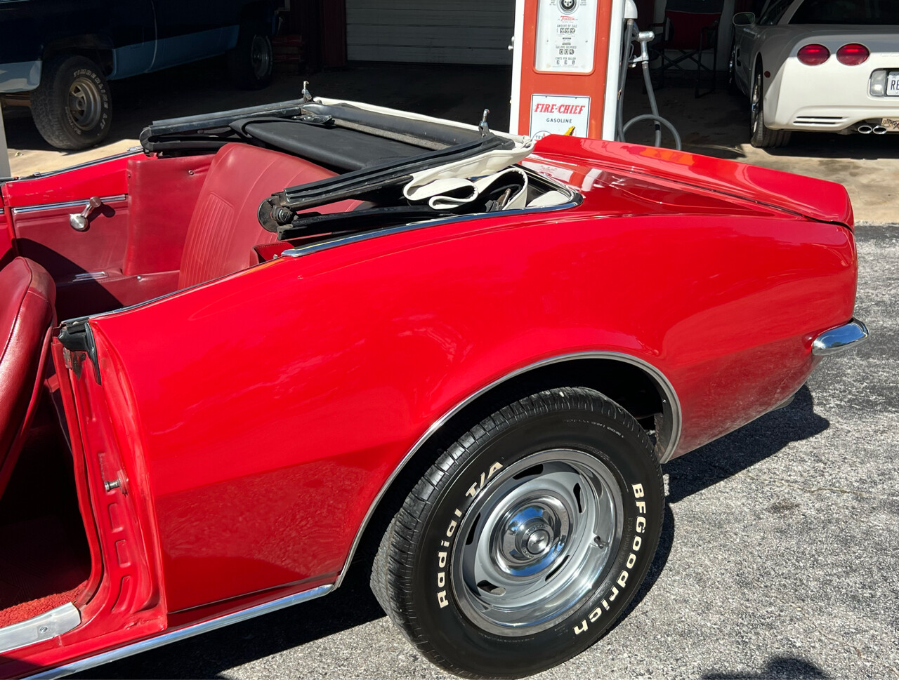 Chevrolet-Camaro-1967-American-Muscle-Car-34