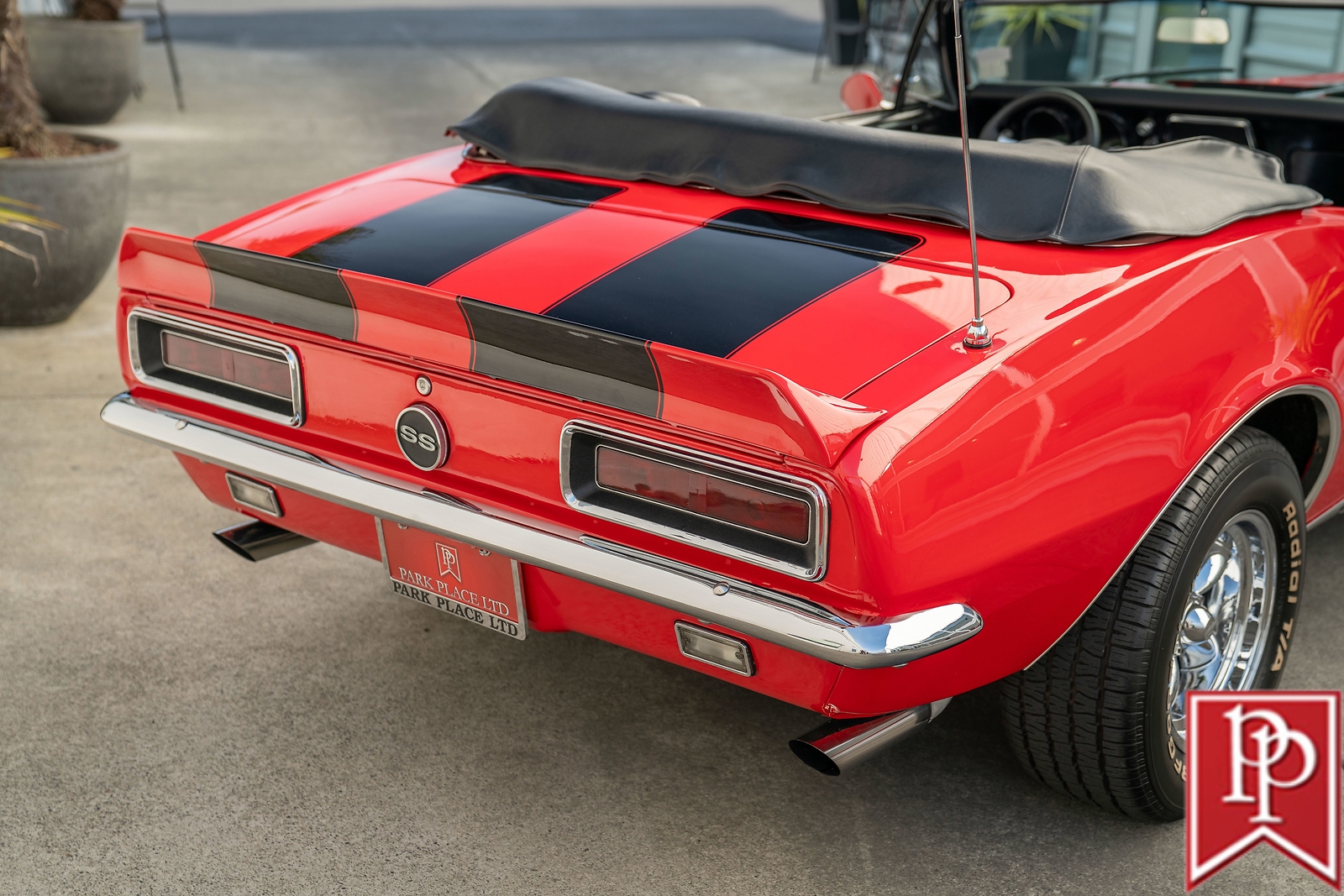 Chevrolet-Camaro-1967-Convertible-10