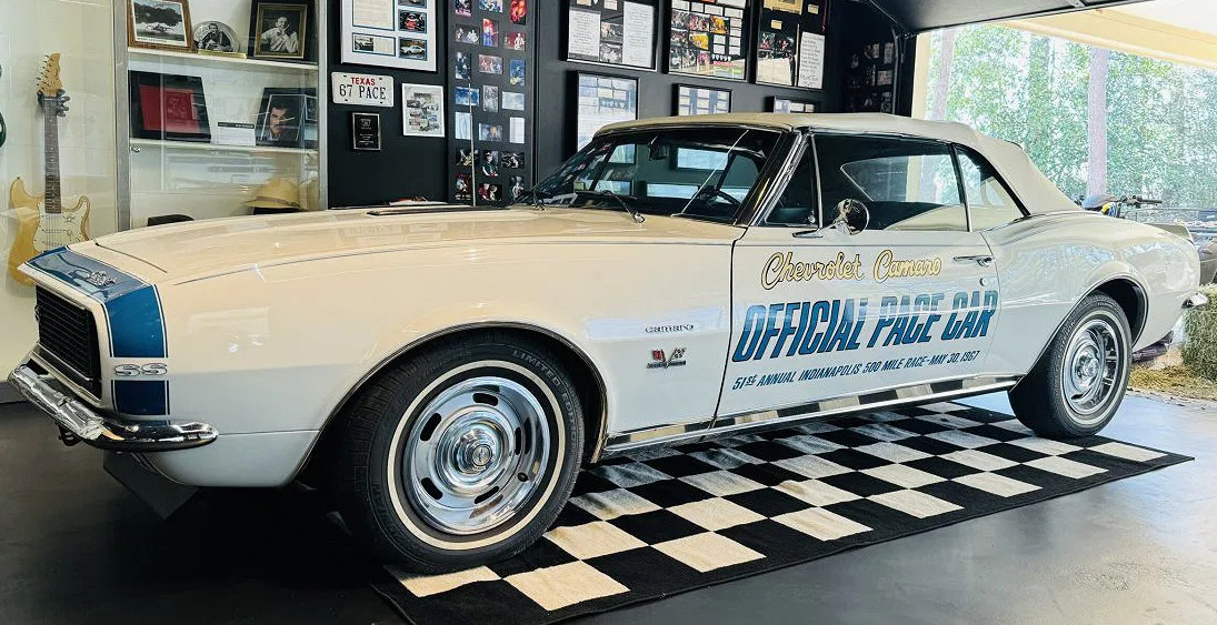 Chevrolet-Camaro-1967-Convertible