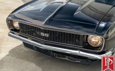 Chevrolet-Camaro-1967-Coupe-2