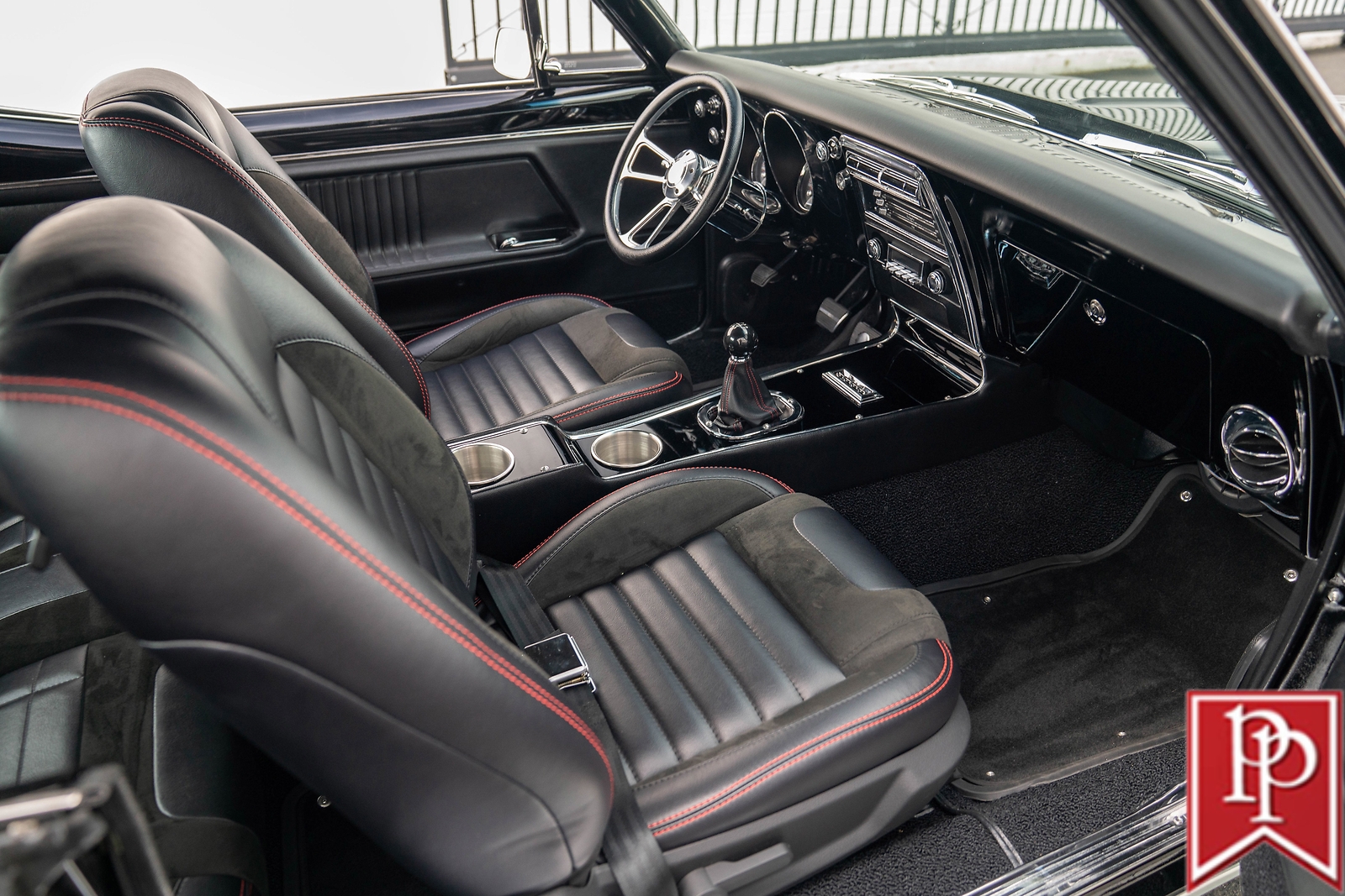 Chevrolet-Camaro-1967-Coupe-26
