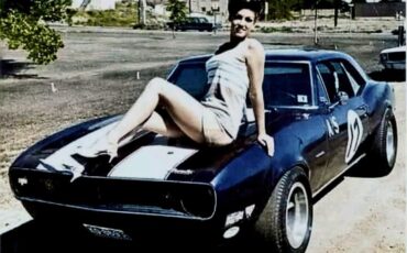 Chevrolet-Camaro-1967-Coupe-3