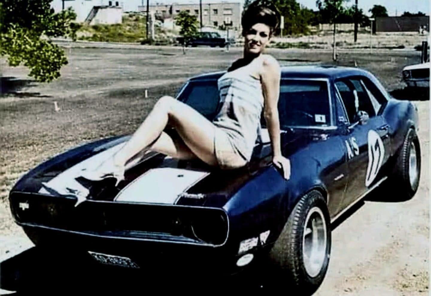 Chevrolet-Camaro-1967-Coupe-3
