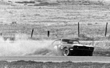 Chevrolet-Camaro-1967-Coupe-4