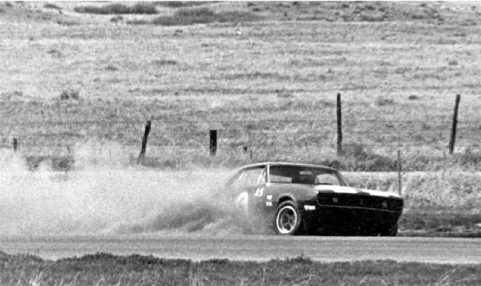 Chevrolet-Camaro-1967-Coupe-4