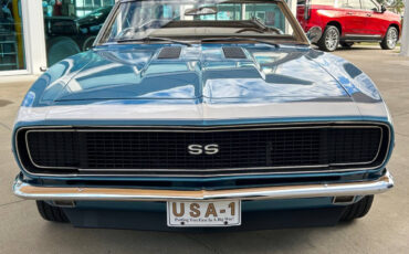 Chevrolet-Camaro-1967-Hatchback-1