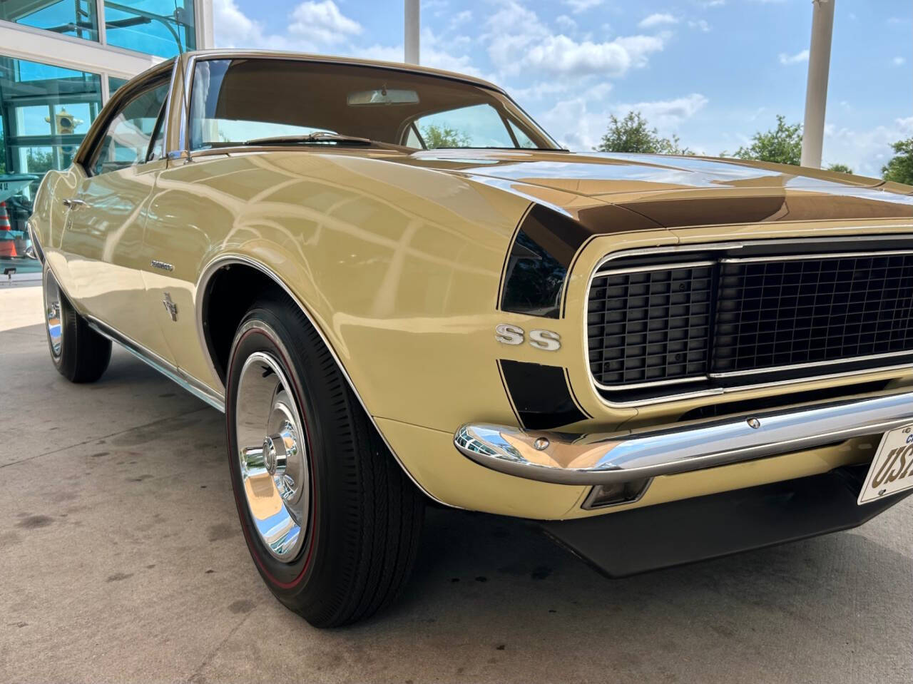 Chevrolet-Camaro-1967-Hatchback-17