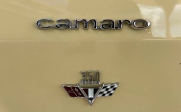 Chevrolet-Camaro-1967-Hatchback-20