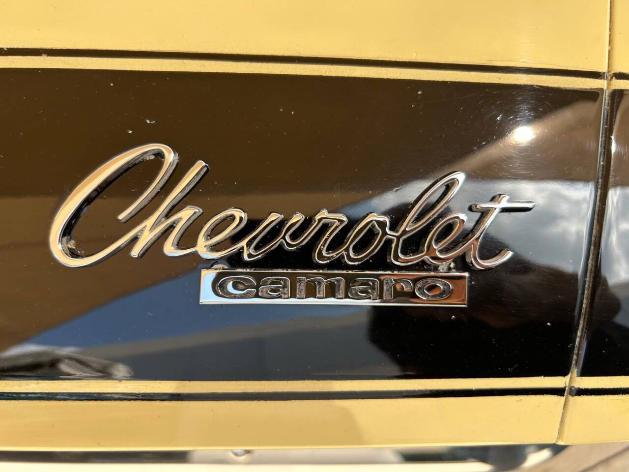 Chevrolet-Camaro-1967-Hatchback-21