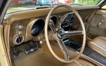 Chevrolet-Camaro-1967-Hatchback-23