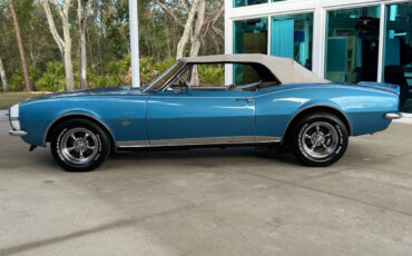 Chevrolet-Camaro-1967-Hatchback-24