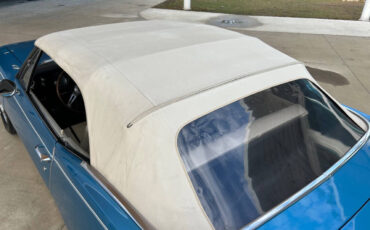 Chevrolet-Camaro-1967-Hatchback-25