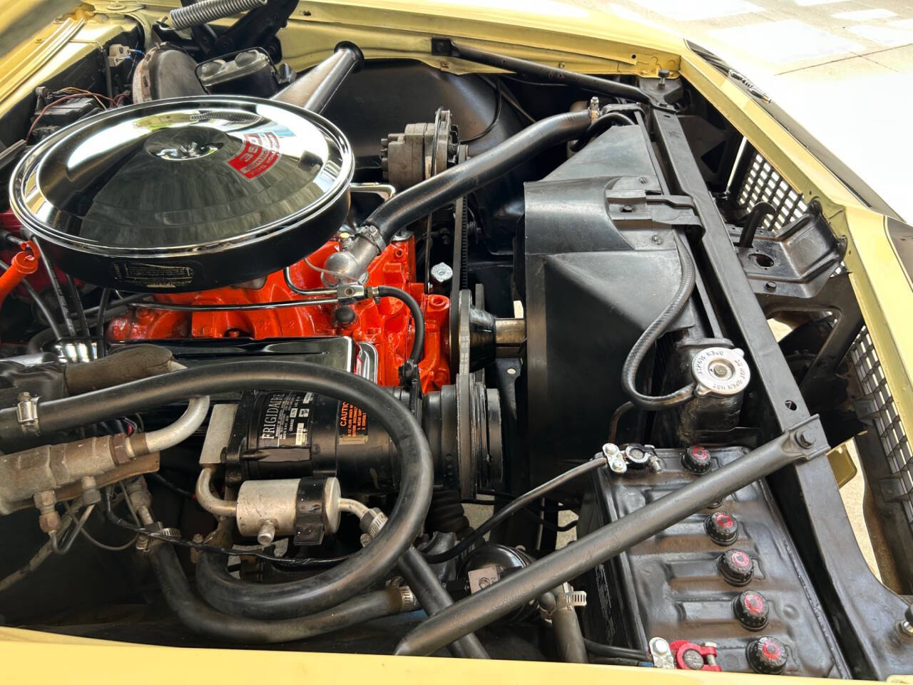 Chevrolet-Camaro-1967-Hatchback-34