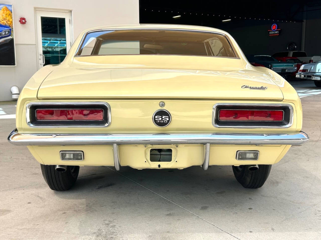 Chevrolet-Camaro-1967-Hatchback-6