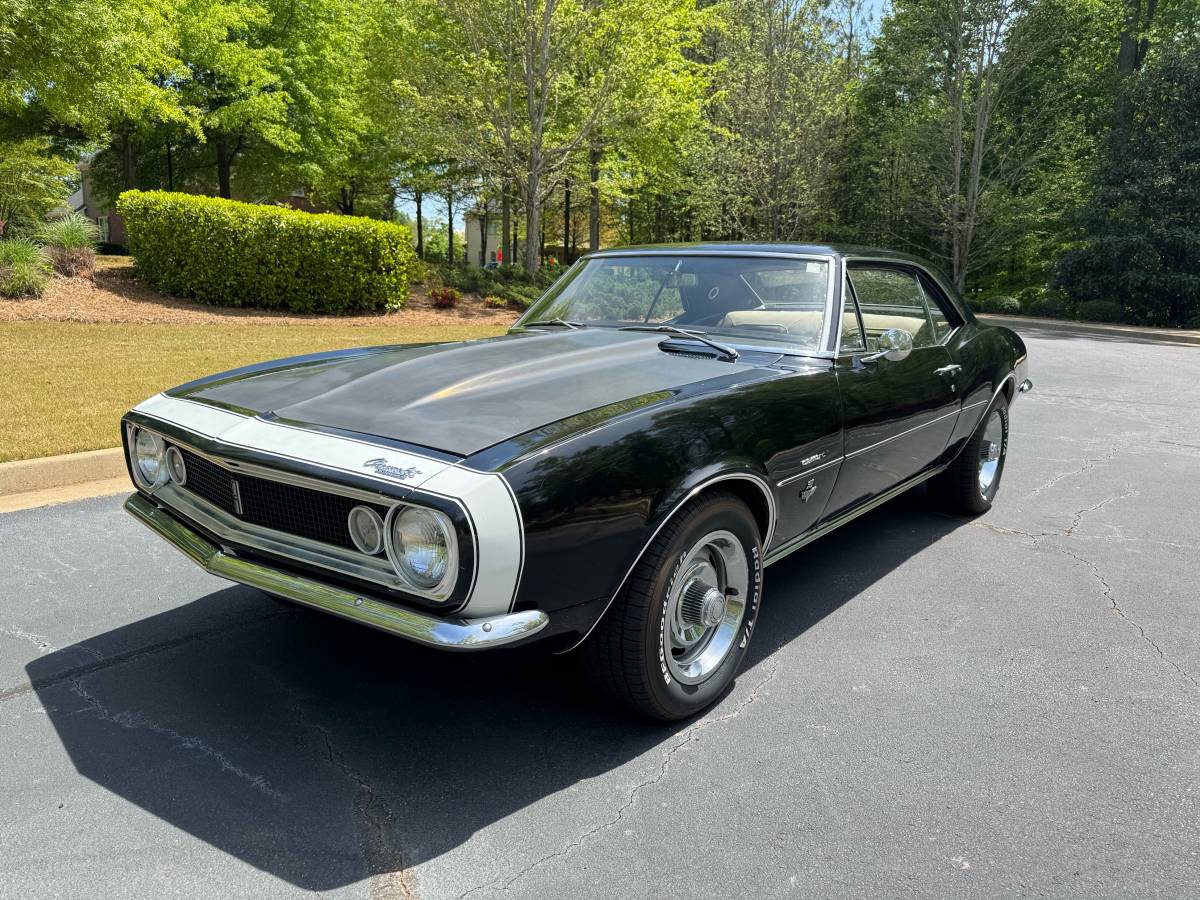 Chevrolet Camaro  1967 black