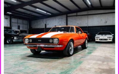 Chevrolet Camaro  1967 orange