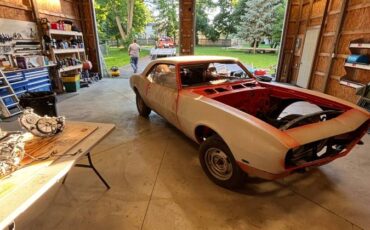 Chevrolet-Camaro-1968-1