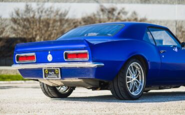 Chevrolet-Camaro-1968-2D-Coupe-17