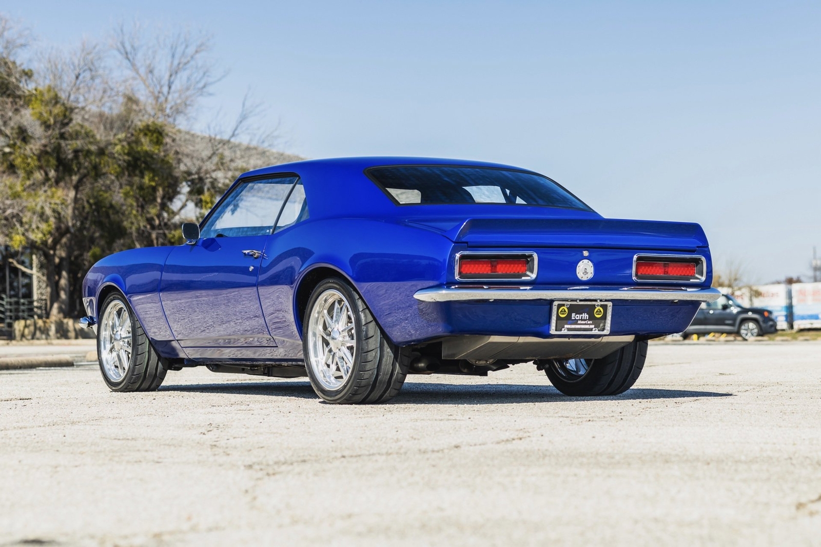 Chevrolet-Camaro-1968-2D-Coupe-7