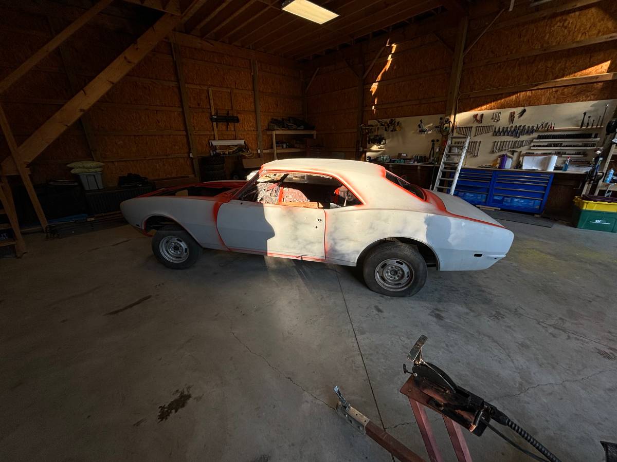 Chevrolet-Camaro-1968