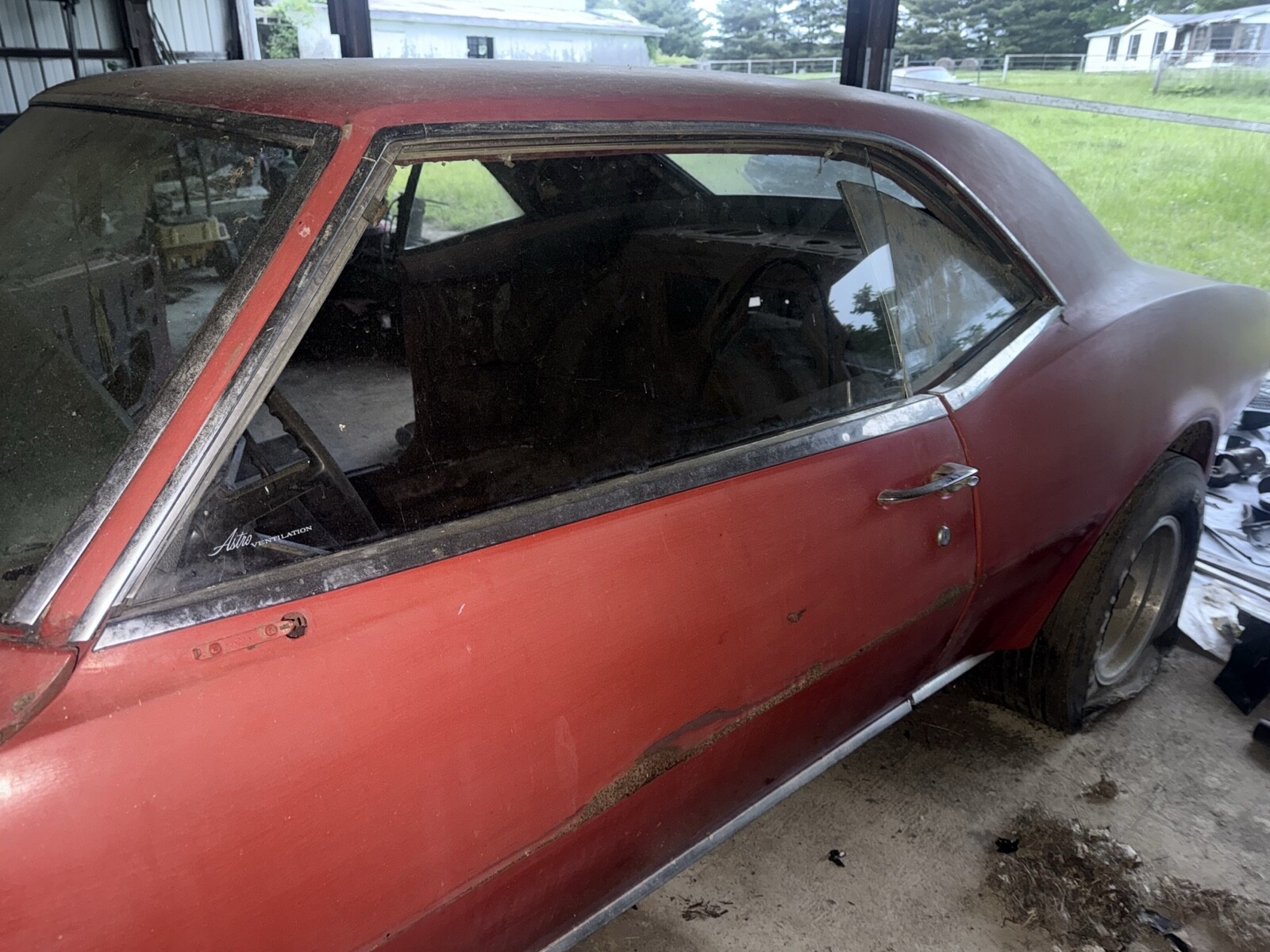 Chevrolet-Camaro-1968-6