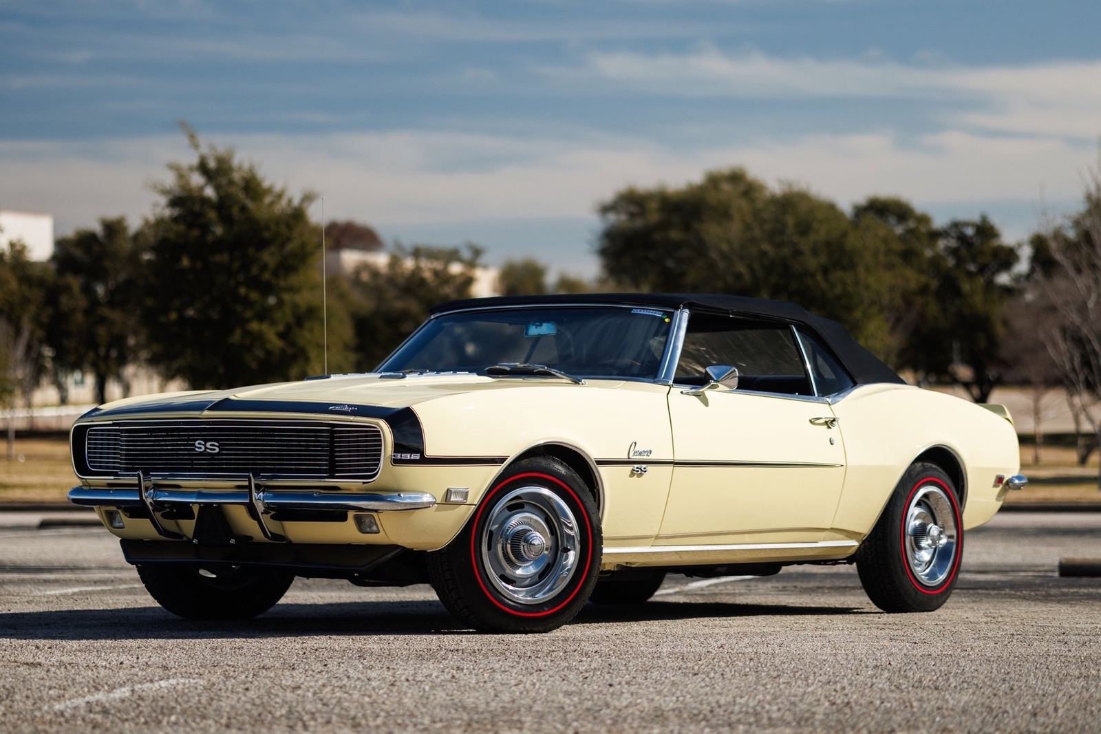 Chevrolet-Camaro-1968-Convertible-12